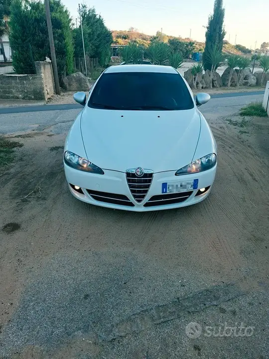 Alfa Romeo 147 2010 photo 2