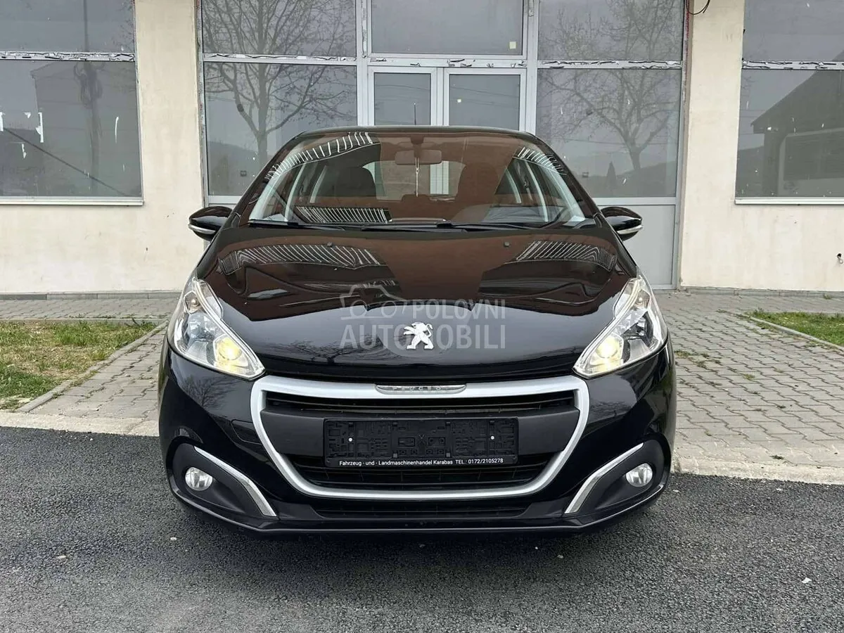 Peugeot 208 2018 photo 2