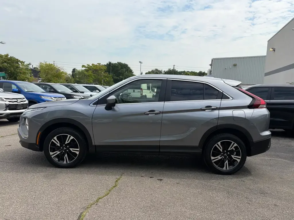 Mitsubishi Eclipse Cross 2024 photo 2