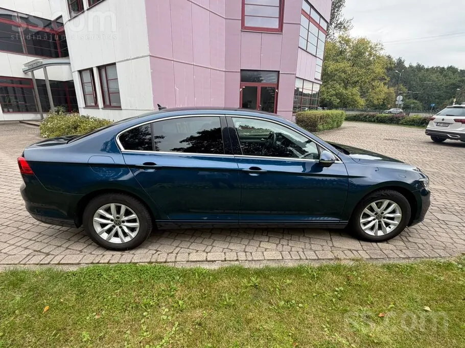 Volkswagen Passat 2022 photo 4