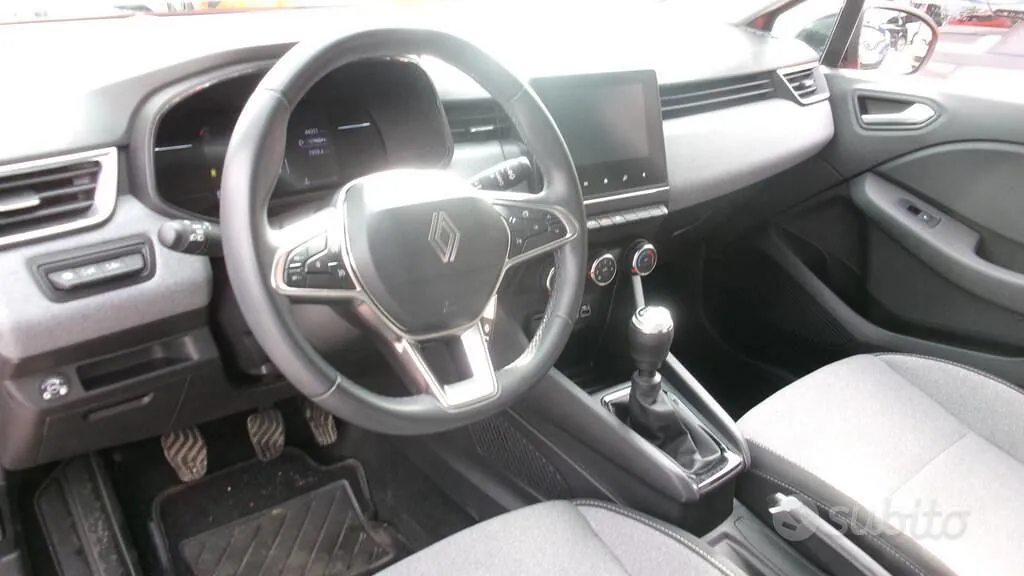 Renault Clio 2024 photo 5