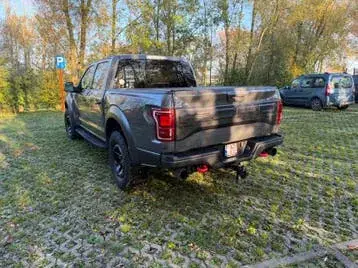 Ford F-150 2018 photo 2