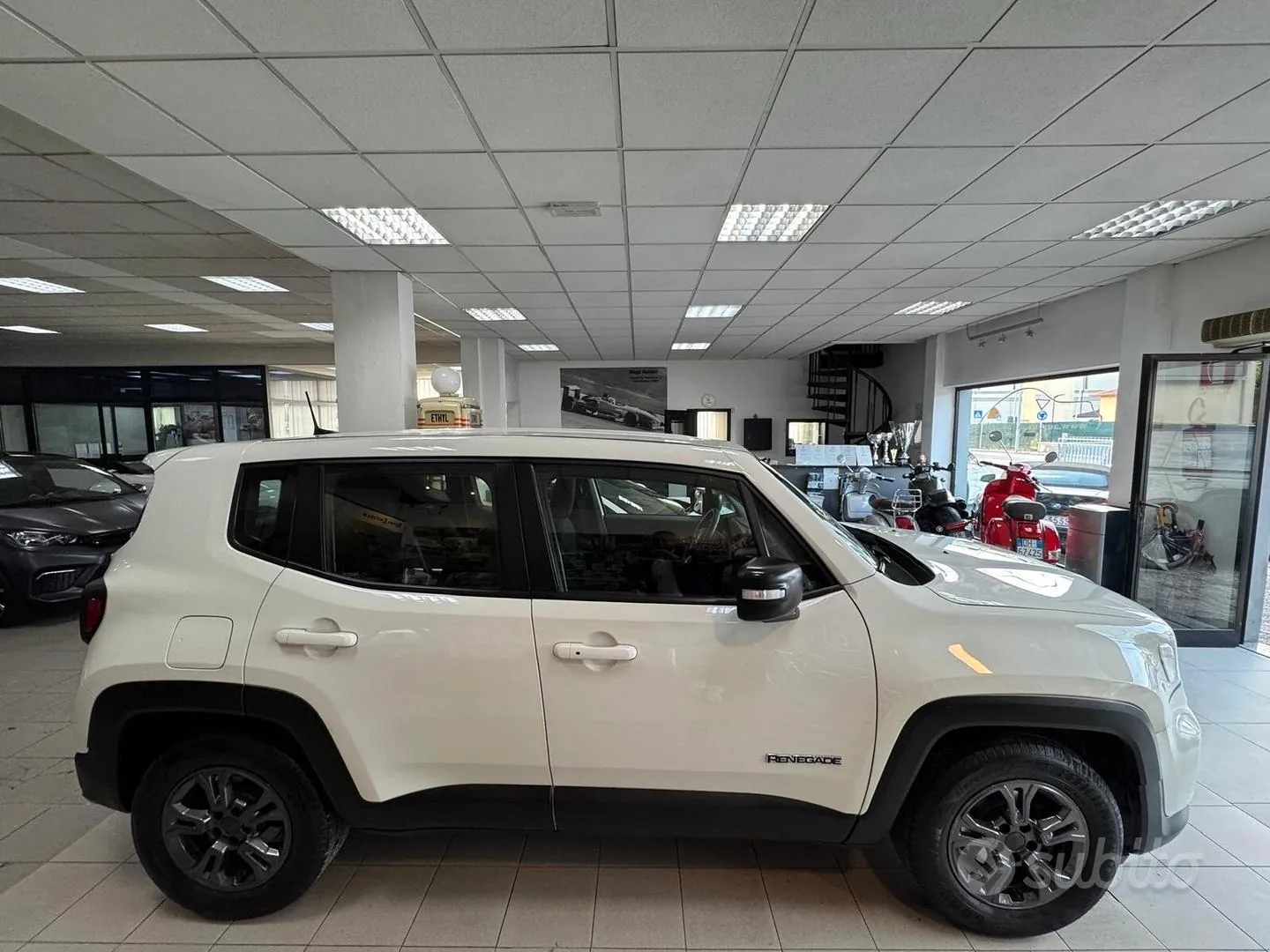 Jeep Renegade 2023 photo 5