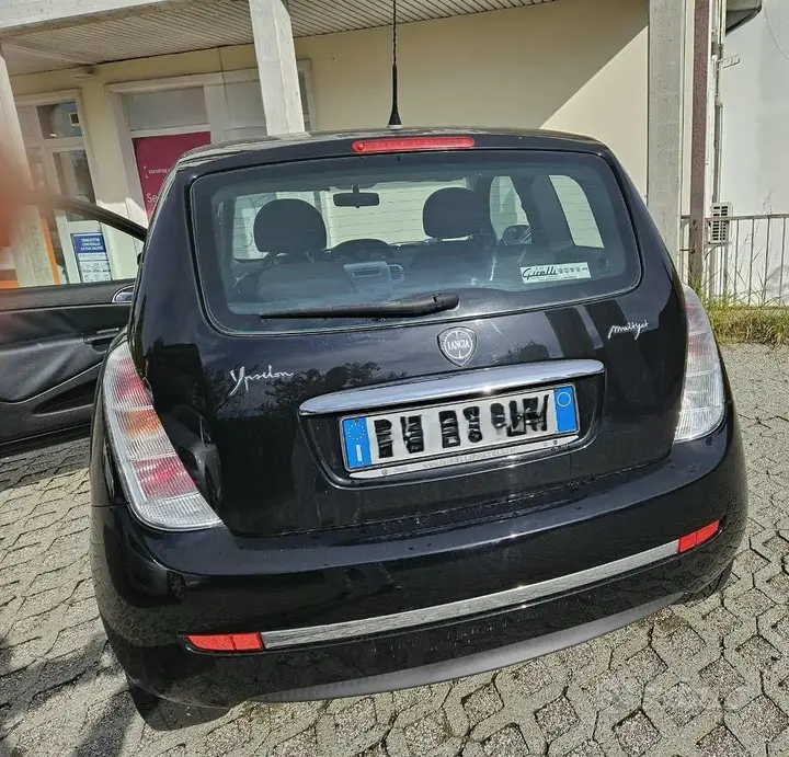 Lancia Ypsilon 2007 photo 2