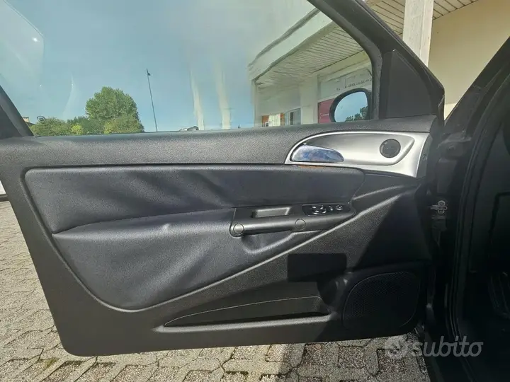 Lancia Ypsilon 2007 photo 5