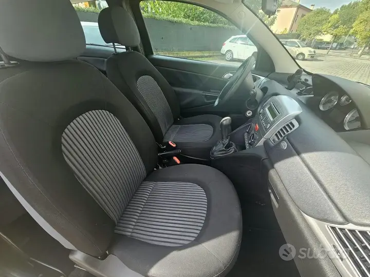 Lancia Ypsilon 2007 photo 4
