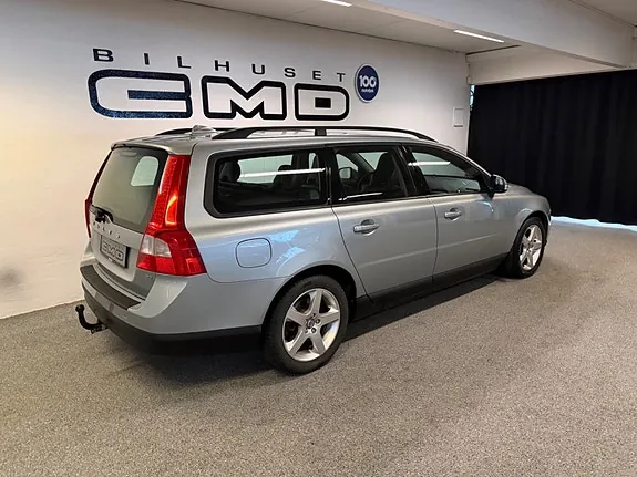 Volvo V70 2008 photo 3