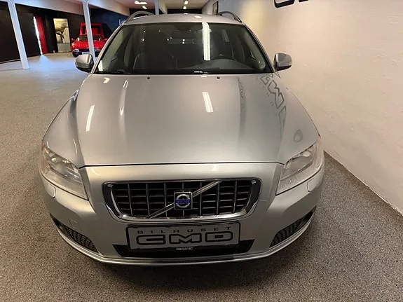 Volvo V70 2008 photo 5