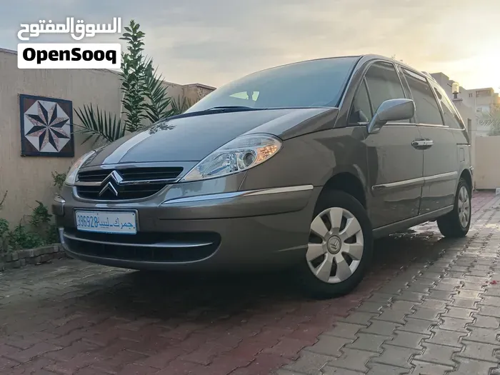 Citroen C8