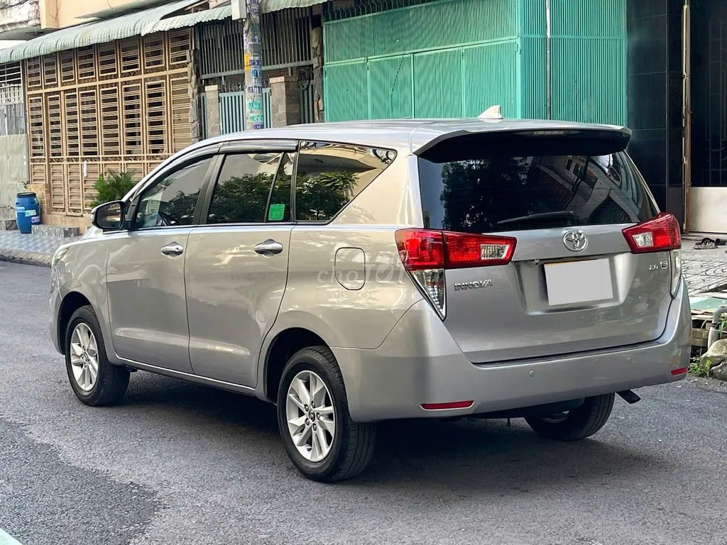 Toyota Innova 2019 photo 5