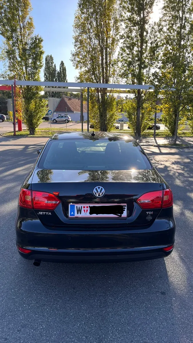 Volkswagen Jetta 2014 photo 3
