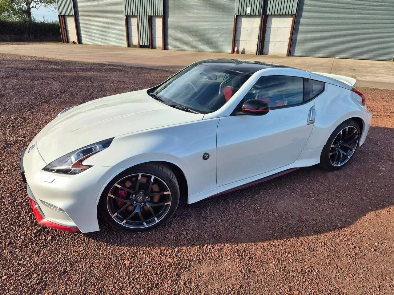 Nissan 370Z 2016 photo 2