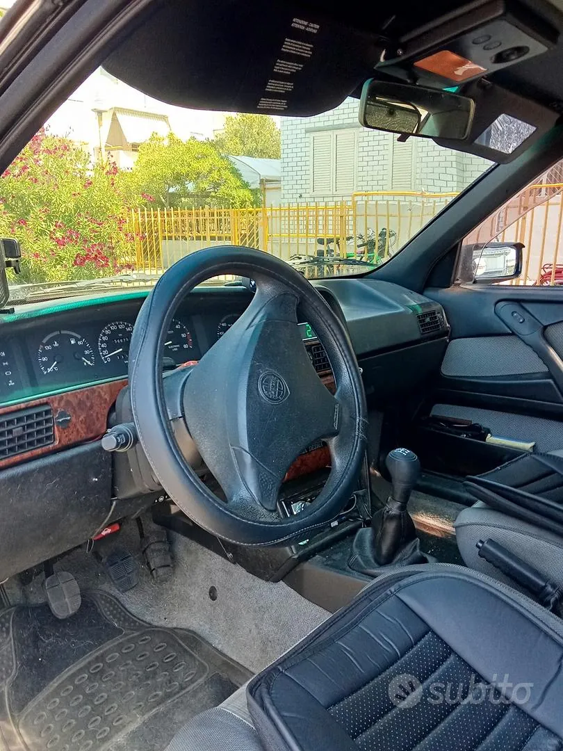 Lancia Dedra 1995 photo 3