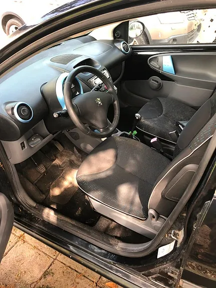 Peugeot 107 2011 photo 3