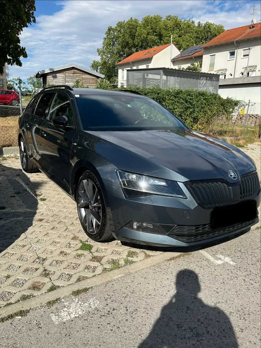 Skoda Superb 2017 photo 3