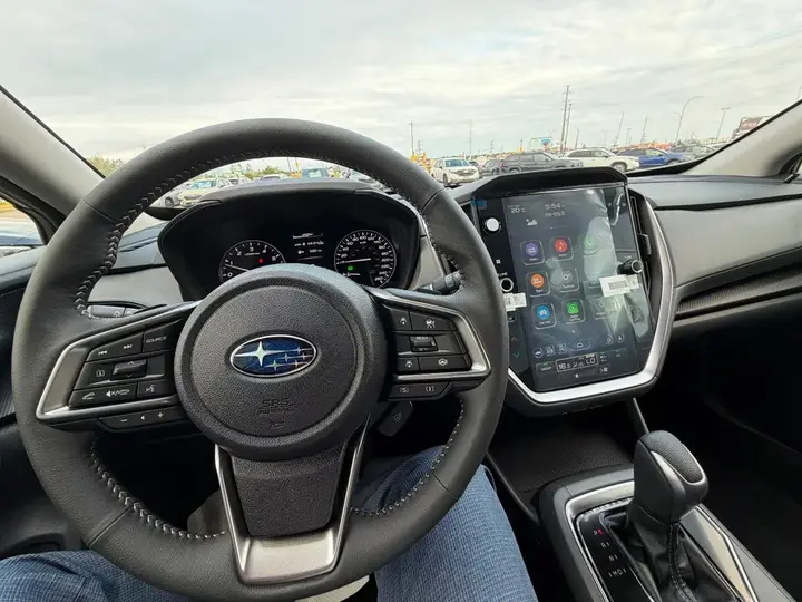 Subaru Crosstrek 2026 photo 2
