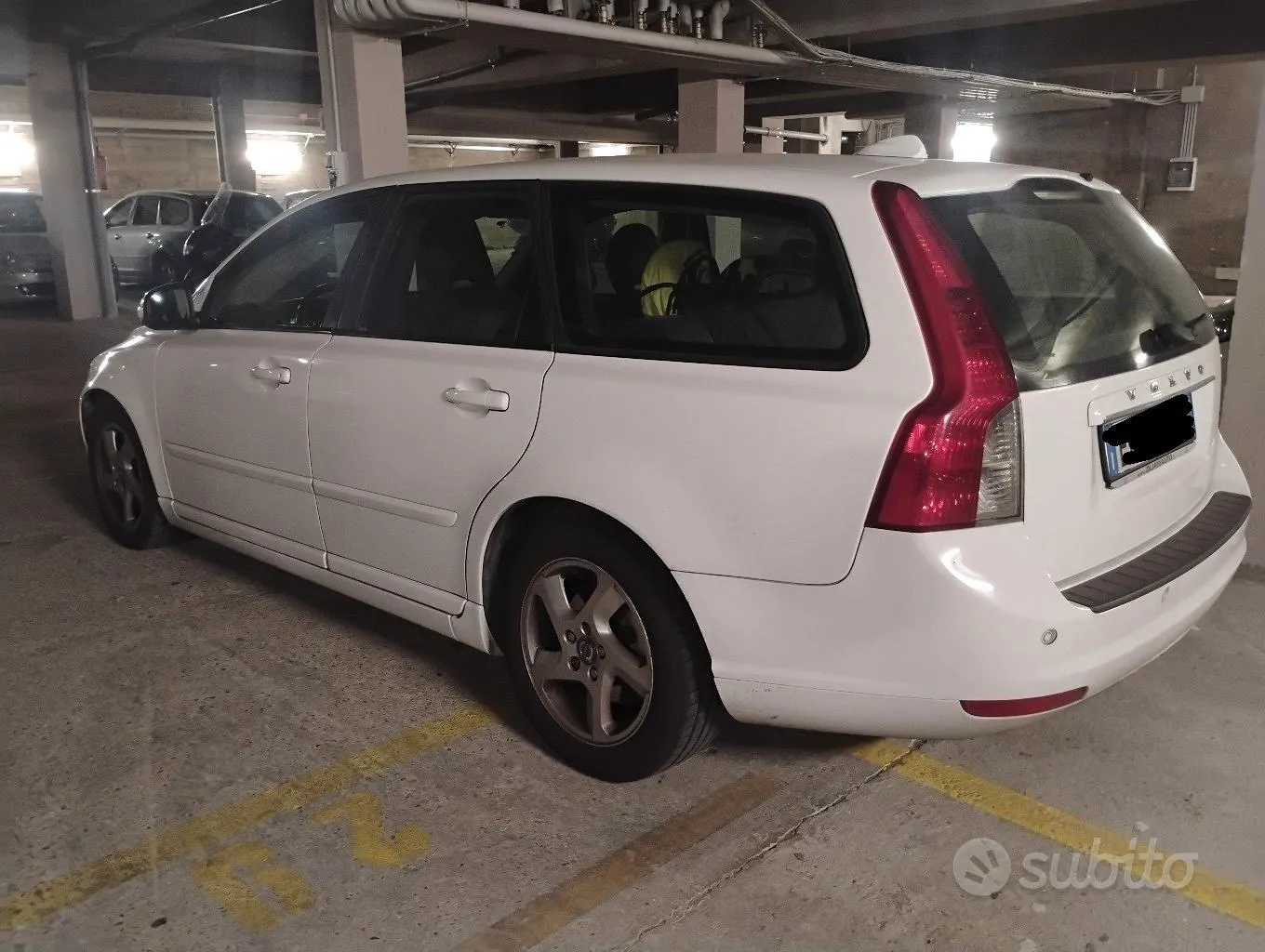 Volvo V50 2012 photo 4