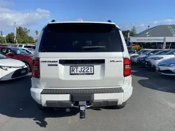 Toyota Land Cruiser Prado 2026 photo 3