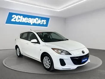 Mazda Axela 2013 photo 4