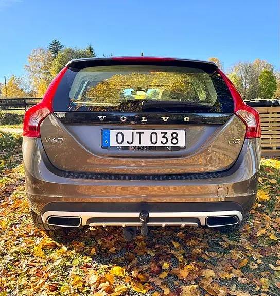 Volvo V60 Cross Country 2017 photo 4