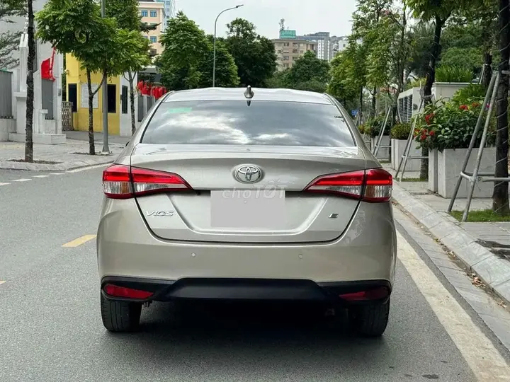 Toyota Vios 2023 photo 2