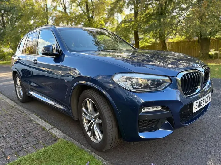 BMW X3 2018 photo 2