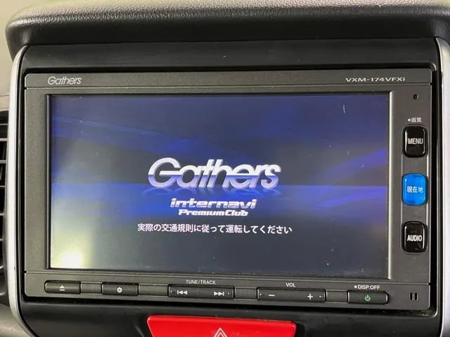Honda N-Box 2016 photo 3