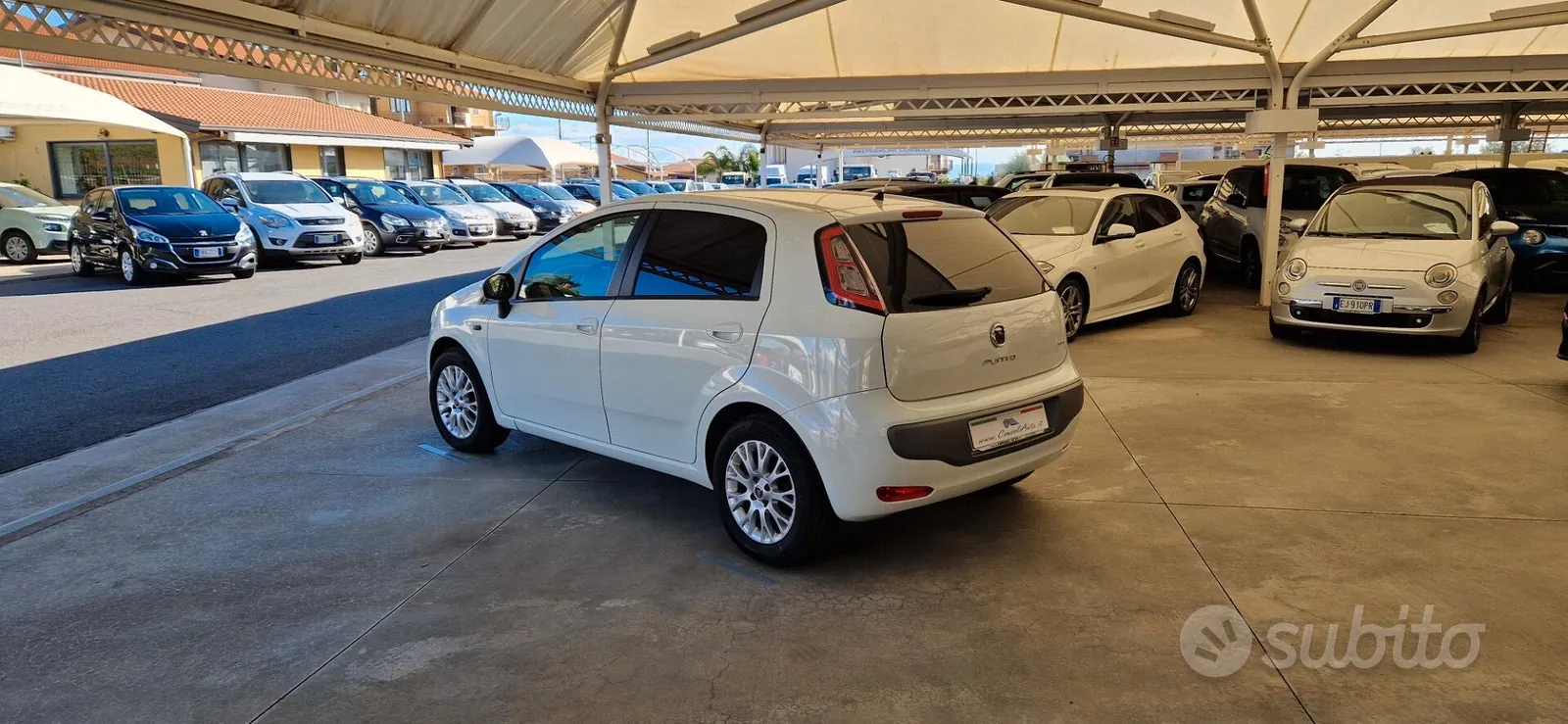 Fiat Punto Evo 2011 photo 2