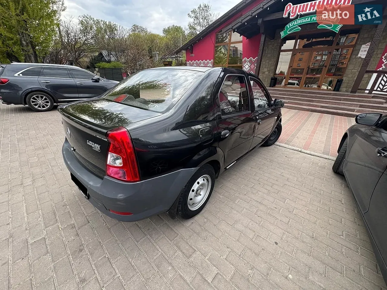Renault Logan 2011 photo 3