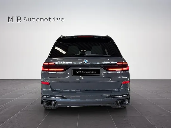 BMW X7 2026 photo 5