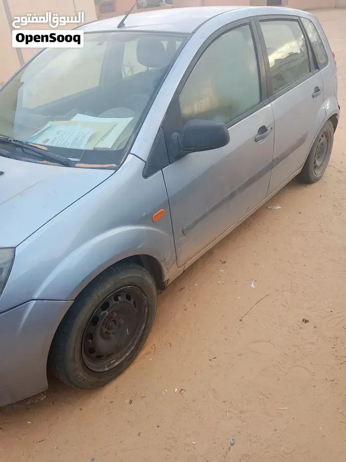 Ford Fiesta 2006 photo 3