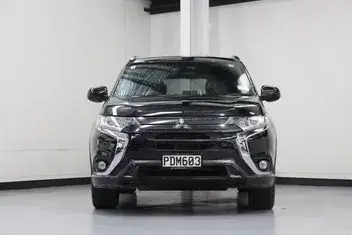 Mitsubishi Outlander 2022 photo 3