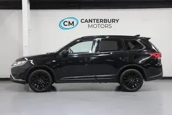 Mitsubishi Outlander 2022 photo 5