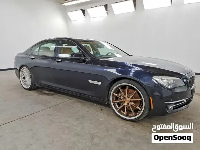 BMW 7 Series 2013 photo 3