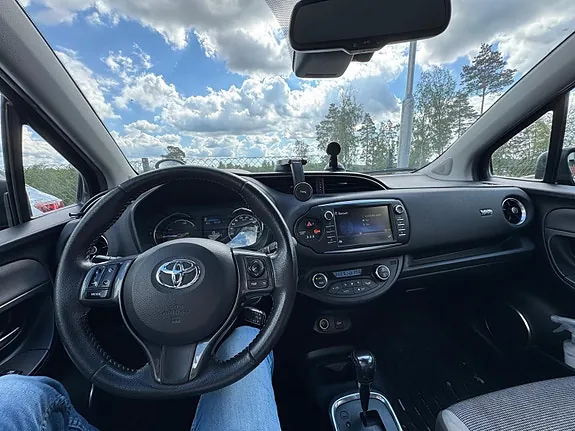 Toyota Yaris 2019 photo 5