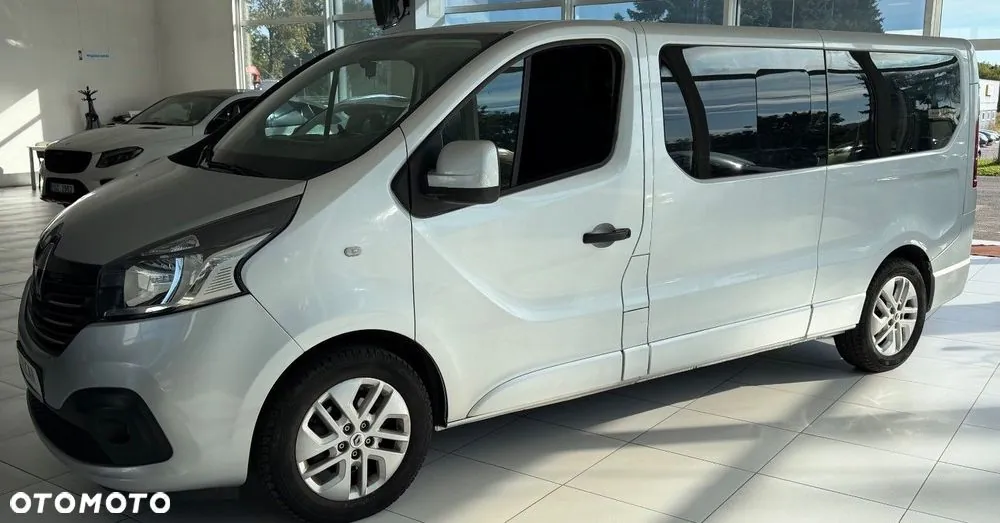 Renault Trafic 2018 photo 5