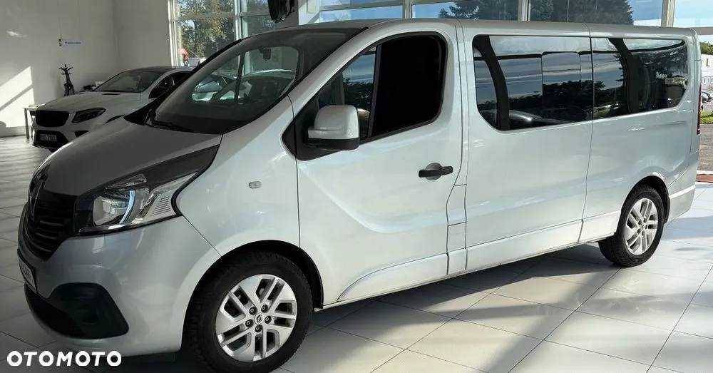 Renault Trafic 2018 photo 4