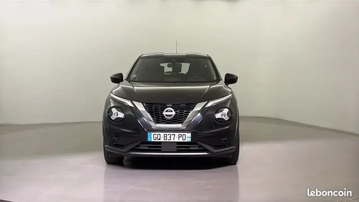Nissan Juke 2023 photo 2