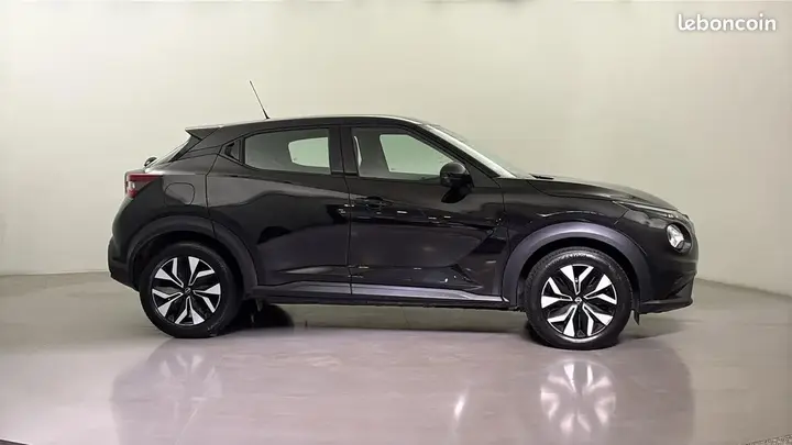 Nissan Juke 2023 photo 4
