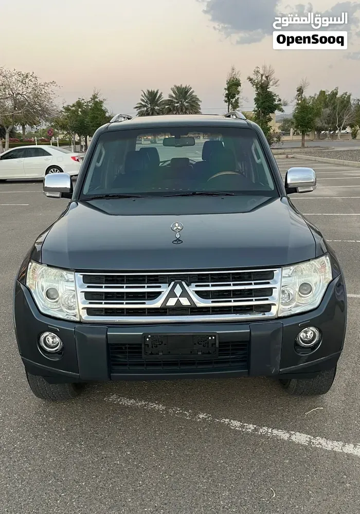 Mitsubishi Pajero Sport 2009 photo 2