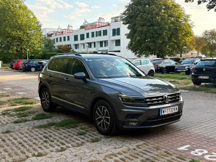 Volkswagen Tiguan 2018 photo 2