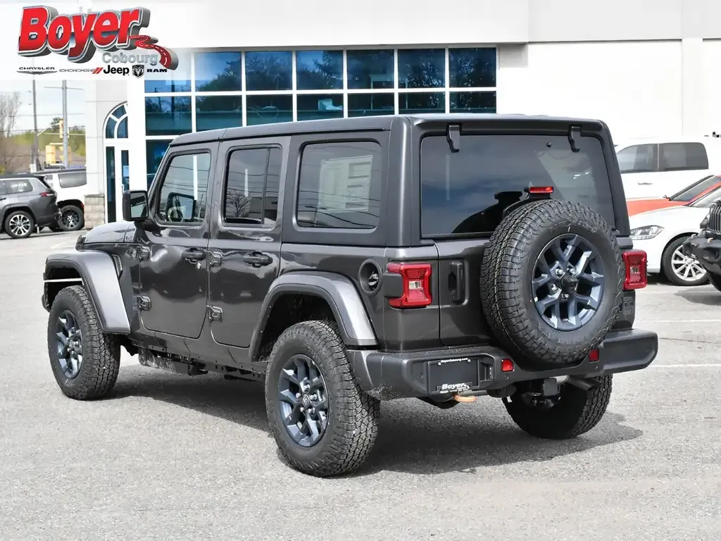 Jeep Wrangler 2026 photo 4