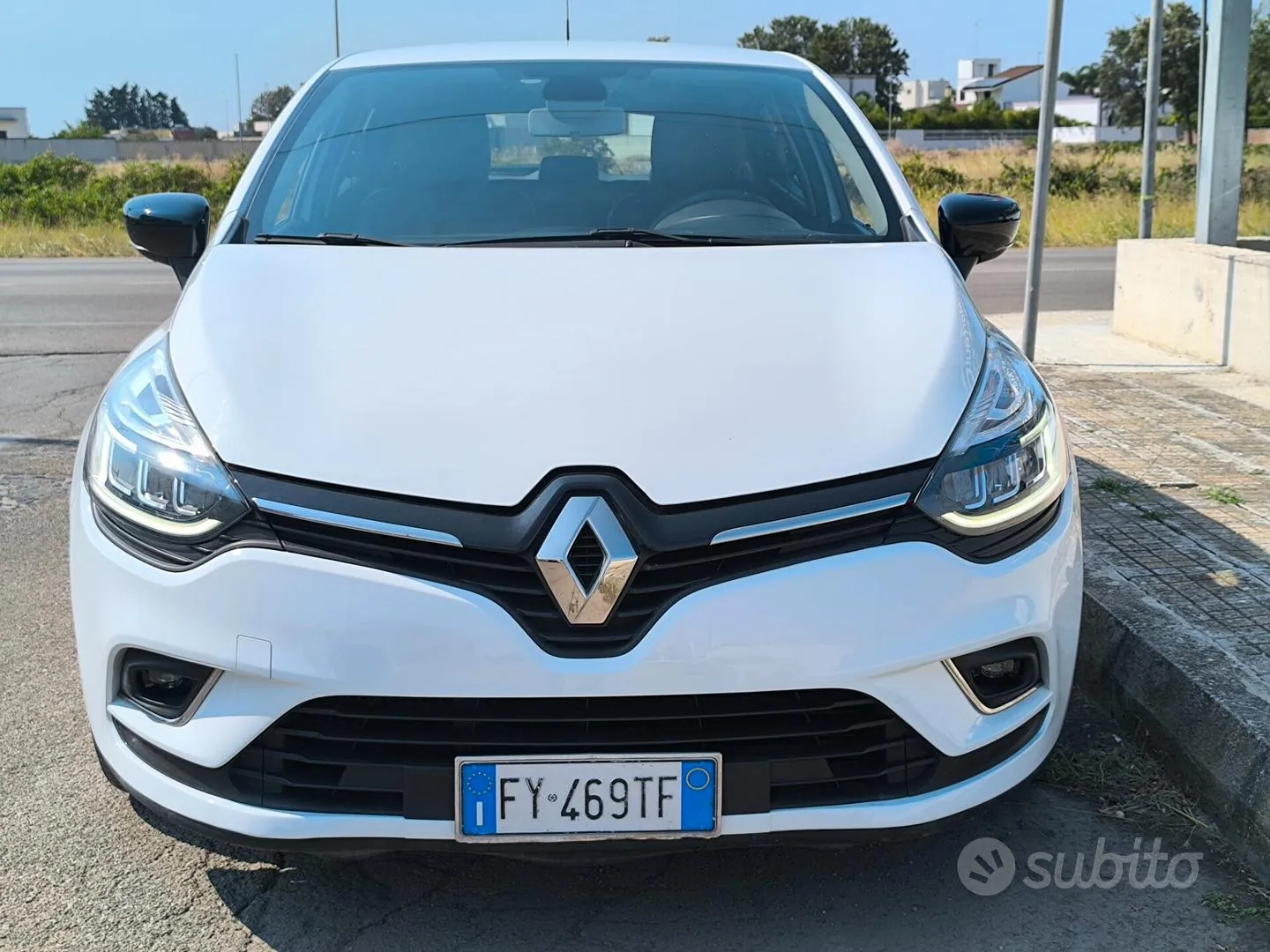 Renault Clio 2019 photo 2