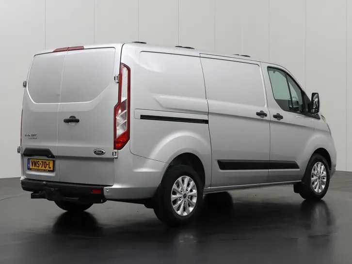 Ford Transit Custom 2022 photo 2
