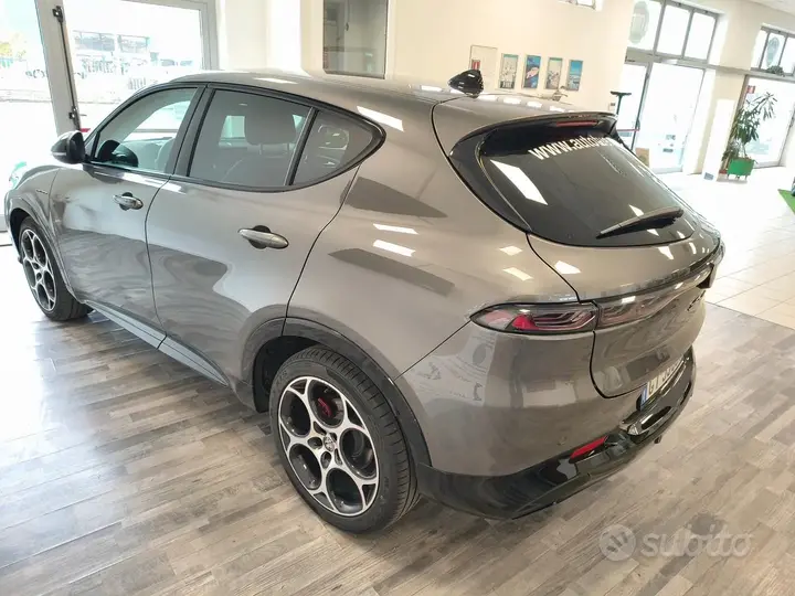 Alfa Romeo Tonale 2025 photo 4
