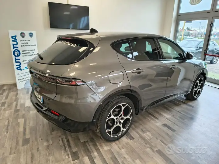 Alfa Romeo Tonale 2025 photo 3