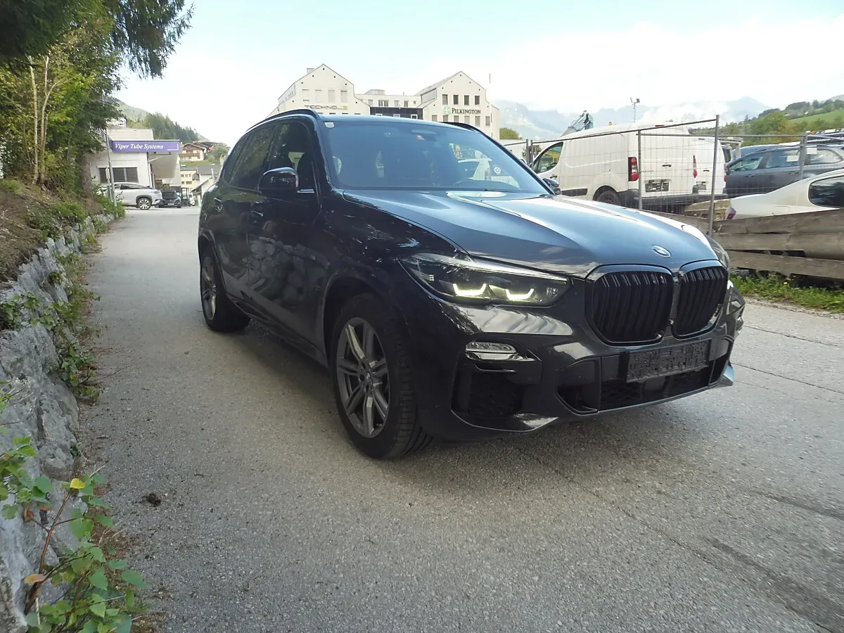 BMW X5 2020 photo 2