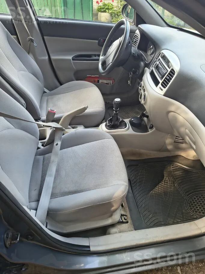 Hyundai Accent 2008 photo 5