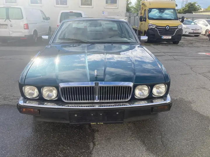 Jaguar Xj 1991 photo 2