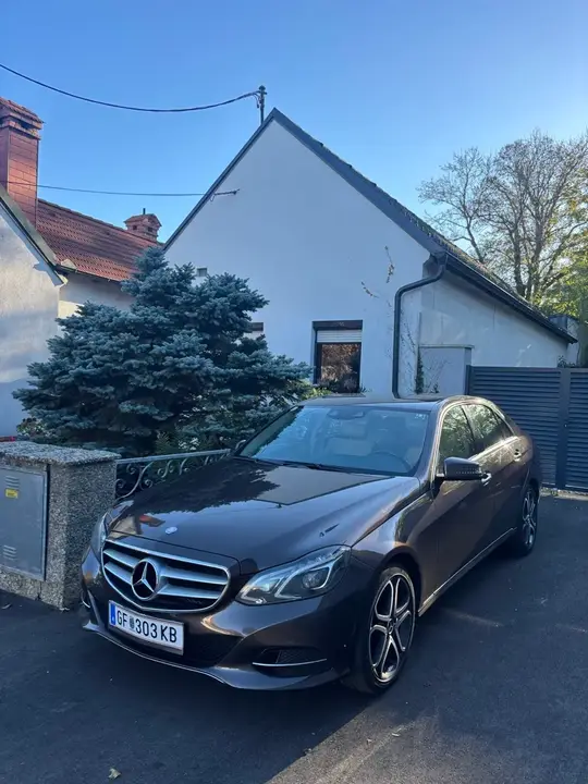 Mercedes-Benz E-Class 2014 photo 3